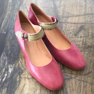 Gorgeous cardinal red leather shoes. New from Sundance